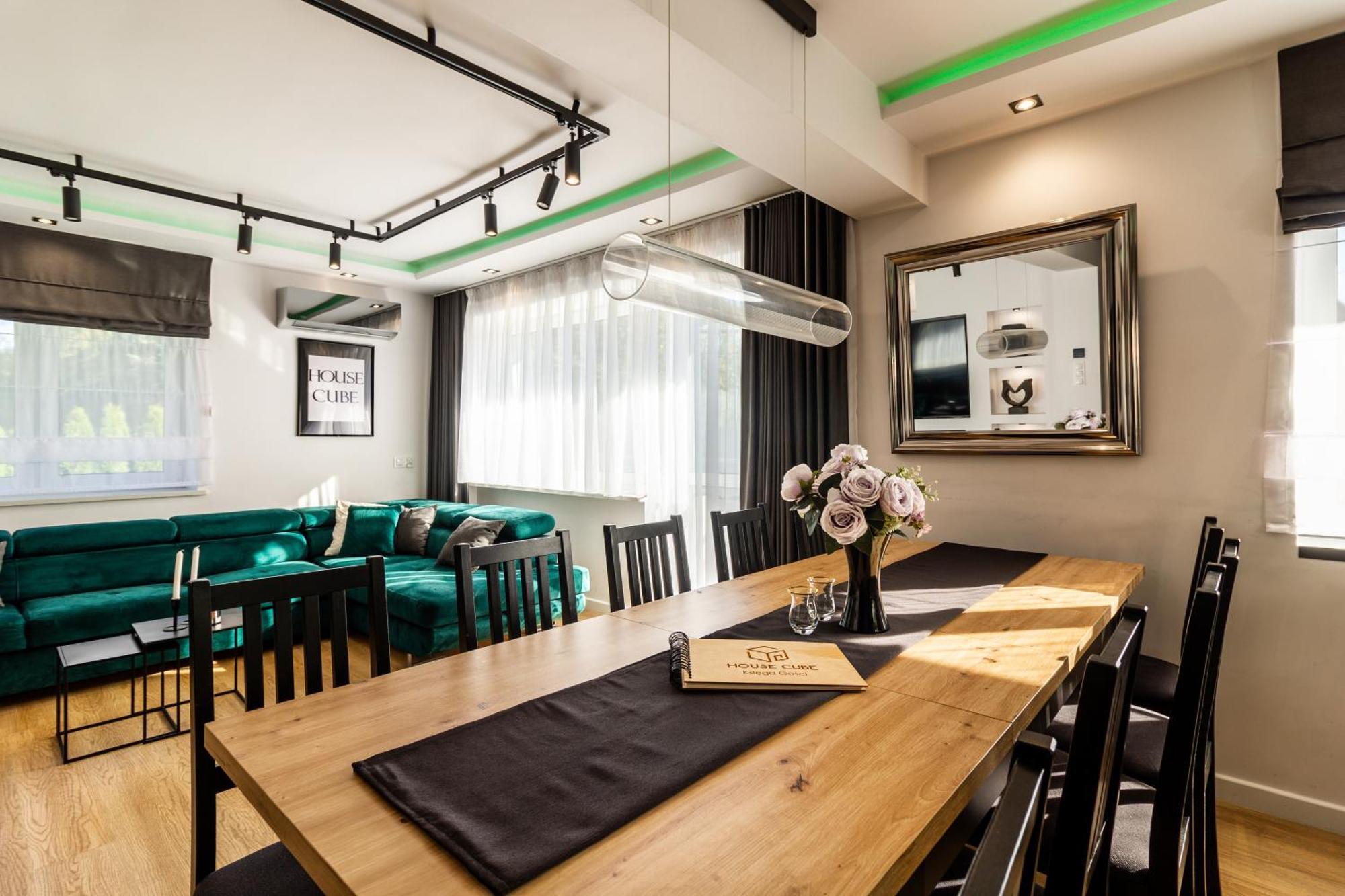 Housecube, Bar , Prywatne Kino, Bilard , Luxus Villa Wroclaw Exterior photo